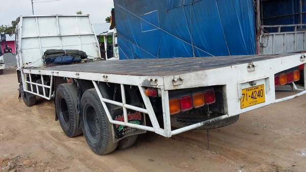 ขายด่วน10ล้อพื้นเรียบ