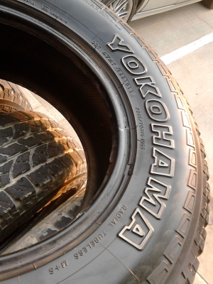 245/70R16 YOKOHAMA  A/T-S ชุด 4 เส้น tel.081-427-3941