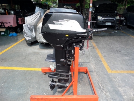 เครื่องเรือYAMAHA 30 SUZUKI 30 สภาพพร้อมใช้