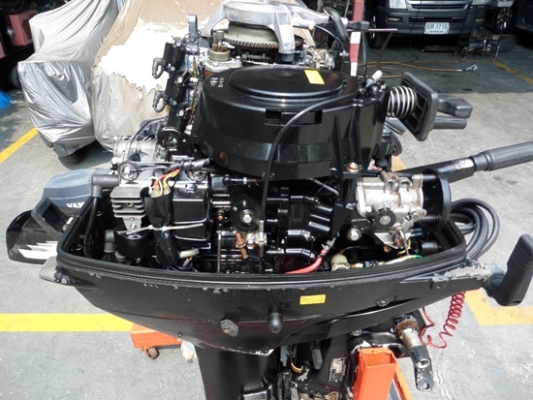 เครื่องเรือYAMAHA 30 SUZUKI 30 สภาพพร้อมใช้