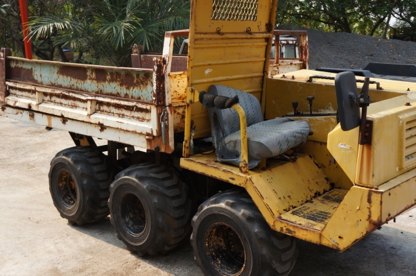 ขายรถดั๊มล้อยาง Yanmar YFW30W ขายรถดั๊มล้อยาง Yanmar YFW30W