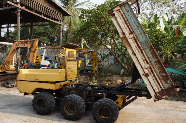 ขายรถดั๊มล้อยาง Yanmar YFW30W ขายรถดั๊มล้อยาง Yanmar YFW30W