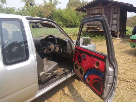 กลับมาขายใหม่ ลูกค้าซื้อไปแล้วเอามาเทิร์นคันใหม่ เลยต้องขายอีกรอบ ไมตี้ ปี 93 ขับกลับได้เลย ตามสภาพพร้อมใช้ กลับมาขายใหม่ ลูกค้าซื้อไปแล้วเอามาเทิร์นคันใหม่ เลยต้องขายอีกรอบ ไมตี้ ปี 93 ขับกลับได้เลย ตามสภาพพร้อมใช้