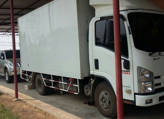 หกล้อ อีชูซุ NMR130 รถห้างปี53 สภาพดีสวยจัดไม่เคยชน ใช้งานน้อยวิ่งแค่6&times;&times;&times;&times;กม.มือเดียวป้ายแดง เอกสาร ทะเบียน พร้อมโอน (รถบ้านสภาพดีจริงๆรับรองไม่ผิดหวัง)