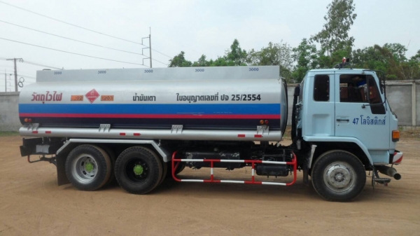 ขายด่วน รถบรรทุกน้ำมันเตา