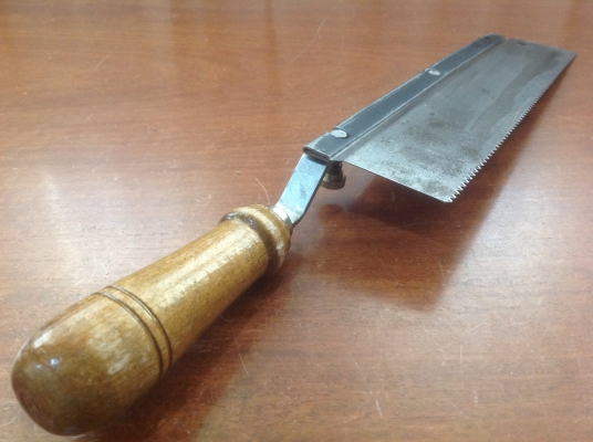 ขายเลื่อยปังตอ Vintage ด้ามไม้