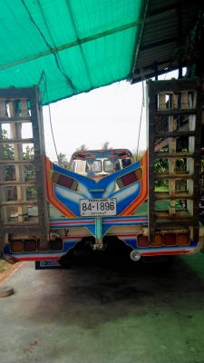 ขายเทรนเลอร์ร็อกกี้เครื่อง175แรง2เพลาสภาพสวย