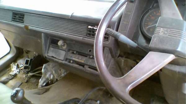 ขายด่วน มิตซูหกล้อติดเครน 3 ตัน 3 ปลอก ช่วงยาว