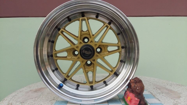 ขายล้อแม็กมือ2 equip 03 15"x8" et25 4 รู 100 สนใจติดต่อเล็กคลองสามครับ 081-3747940 ขายล้อแม็กมือ2 equip 03 15"x8" et25 4 รู 100 สนใจติดต่อเล็กคลองสามครับ 081-3747940