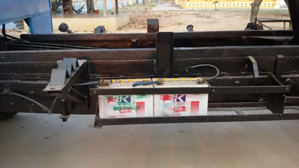 ขายรถอีแต๋น ด้ำ ทีเหมาะสำหลับพื้นที่สูงเช็นเขาแและมอสูงชันเครืองใหญ่ถึง120แรงม้ามีเกียร์กลาง เพลา6ล้อคัชีใหญ่สนใจโทร0813655997อำพร พาเจริญราคา2×××××บาท ขายรถอีแต๋น ด้ำ ทีเหมาะสำหลับพื้นที่สูงเช็นเขาแและมอสูงชันเครืองใหญ่ถึง120แรงม้ามีเกียร์กลาง เพลา6ล้อคัชีใหญ่สนใจโทร0813655997อำพร พาเจริญราคา2×××××บาท