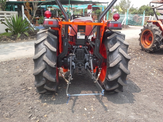 ขายครับ4508ปรับสภาพพร้อมใช้พร้อมเล่มไม่เกิน200กมฟรีขนส่งทดลองขับและชมรถติดต่อ0868026494ครับขายได้ขายเลย