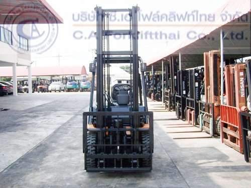 ขายรถ โฟล์คลิฟท์ TOYOTA รุ่น 7-FD25