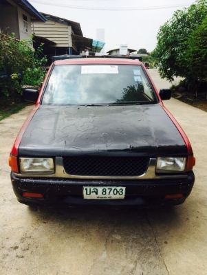 รถ 6 ล้อ  ISUZU และ กระบะ ISUZU 4 ล้อ