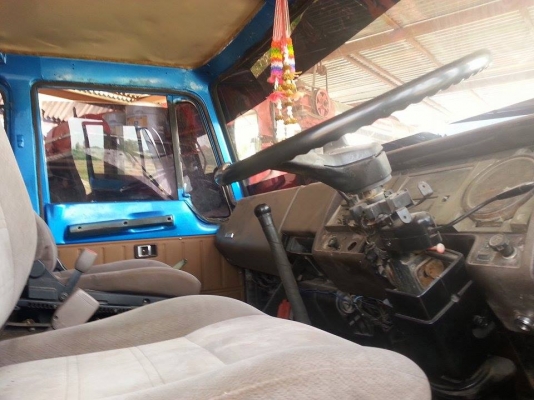 ขายแพ็คคู่รถเกี่ยวข้าวพร้อมเทรลเลอร์ รถเกี่ยวอุ้ม2.5ตัน เครื่อง185เทอร์โบ ตัวเดิน10ปั้ม22ไดกิ้น รถเทรลเลอร์HINO F18 คัชซีKT925 เครื่องHO7C 185แรงพ.เพาเวอร์ ภายในสวย มีบันไดไฮดรอริกขึ้นรถเกี่ยว สภาพพร้อมใช้งาน เอกสารพร้อมโอน สนใจโทร 090-8588220คุณนะ 093-32