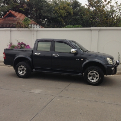 ขาย isuzu 3.0 LS 4WD AIR BAG ABS ขาย 270000 ขาย isuzu 3.0 LS 4WD AIR BAG ABS ขาย 270000