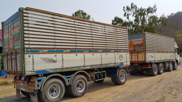 ขายรถพ่วง 24 ล้อ กระบะเนียมคอกเกษตรดั้ม อู่.ฮวด HINO PROFIA ปี.53 เครื่อง.K13C รถสวย ราคา1700000 ต่อรอง