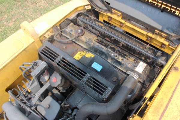 Komatsu PC130-6 เก่านอก แทรกกว้าง 80 mm พร้อมบุ้งกี้