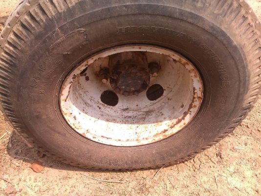 หกล้อ อีชูซุ 110 ฝาดำ ท้าย F ราคาถูกๆแบบ(ไม่มีทะเบียน)รถใช้งานได้ปกติเครืองดีมากนิ่มเดินเรียบ วิ่งไกลสะบายชิวๆ ราคานี้ขับส่งถึงบ้าน นะครับ