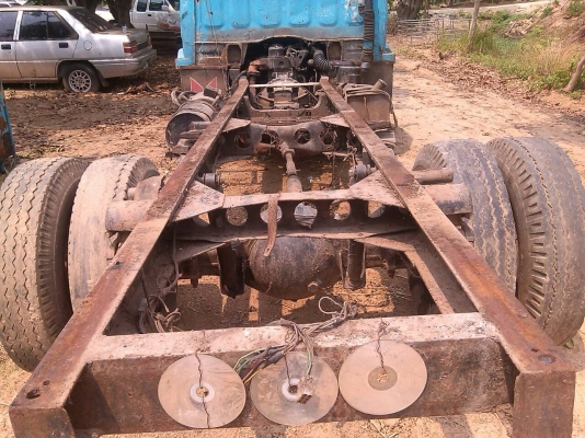 หกล้อ <หัว+แคซี>อีชูซุ 110 ฝาดำ ท้าย F ราคาถูกๆแบบ(ไม่มีทะเบียน)รถใช้งานได้ปกติเครืองดีมากนิ่มเดินเรียบ วิ่งไกลสะบายชิวๆ