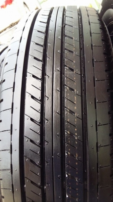 ขายยางถอดป้ายแดง bridgestone duravis r611 215/70r16  สนใจติดต่อเล็กคลองสามครับ 081-3747940