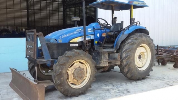 ขายรถไถ นิวฮอลแลนด์ รุ่น TD95D PLUS 98 แรง มี 2 คัน