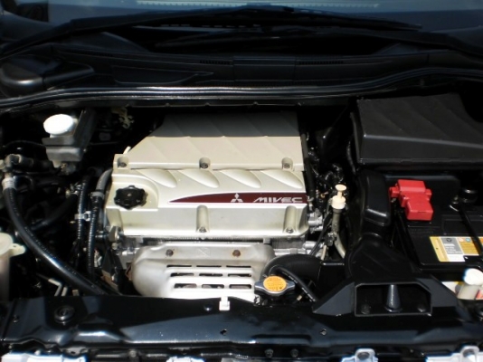 MITSUBISHI SPACE WAGON 2.4GT MIVEC ปี05 MITSUBISHI SPACE WAGON 2.4GT MIVEC ปี05