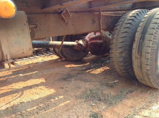 ขายสิบล้อ เทรนเลอร์ มิตซู FN215 เครื่อง EK100 (260) แรง เครื่องฟิตสตาร์ทติดง่าย คัซซีสวยลาก 200 สบายๆ พาวเวอร์ เบรคทริฟฟี่ พร้อมใช้งาน เล่มทะเบียนพร้อมโอน