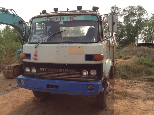 ขายสิบล้อ เทรนเลอร์ มิตซู FN215 เครื่อง EK100 (260) แรง เครื่องฟิตสตาร์ทติดง่าย คัซซีสวยลาก 200 สบายๆ พาวเวอร์ เบรคทริฟฟี่ พร้อมใช้งาน เล่มทะเบียนพร้อมโอน