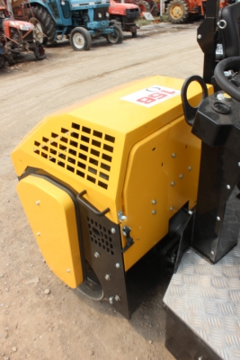 ผ่อนได้ มี VDO รถบดใหม่นำเข้า Roller tandem JACMAT RS970 ขนาด 1ตัน ผ่อนได้ มี VDO รถบดใหม่นำเข้า Roller tandem JACMAT RS970 ขนาด 1ตัน