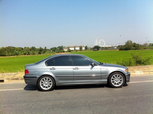 ขาย318i เกียร์ทิปโทร นิ ค แม็ก17mกันชนหน้าMแท้รถสวยคับใช้เอง ขาย318i เกียร์ทิปโทร นิ ค แม็ก17mกันชนหน้าMแท้รถสวยคับใช้เอง