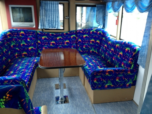 ขายรถบัส 8ล้อ ปรับอากาศ 2ชั้น45ที่นั่ง สภาพสวยพร้อมใช้งาน