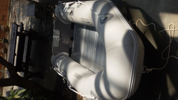 ขายเรือยาง