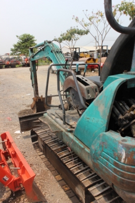 Komatsu PC30-7 เก่าไทยขายตามสภาพครับ