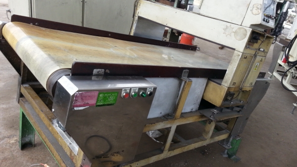 ขายเครื่องตรวจจับโลหะในชิ้นงาน 2 เครื่องใช้งานได้