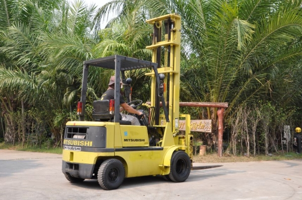 ขายFORKLIFT MITSUBISHI FG15(เสา5เมตร งาสไลด) (1.5ตัน)สวยเดิมจากญี่ปุ่น ยังไม่เคยใช้ในไทย 149,000เท่านั้น!!