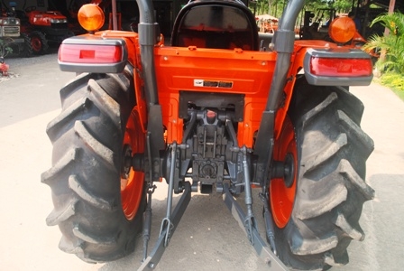 ขายรถไถ Kubota L3608(4WD) พร้อมใบดันและผานพรวนช้าง รถไร่ เก็บงานสวยๆ พร้อมใช้งาน