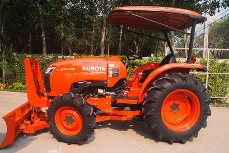 ขายรถไถ Kubota L3608(4WD) พร้อมใบดันและผานพรวนช้าง รถไร่ เก็บงานสวยๆ พร้อมใช้งาน ขายรถไถ Kubota L3608(4WD) พร้อมใบดันและผานพรวนช้าง รถไร่ เก็บงานสวยๆ พร้อมใช้งาน
