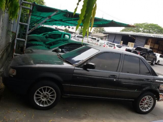 ขายนิสสัน b13 เกียร์ธรรมดา เครื่อง1.6 ติดแก๊สlpg