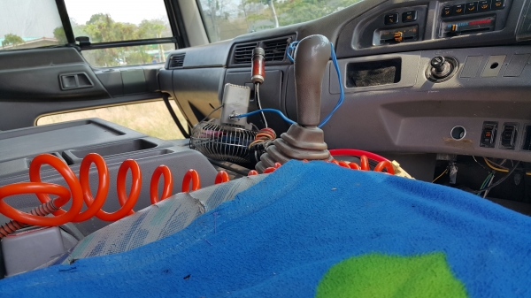 ขายรถพ่วง 24 ล้อ พร้อมขายเต็ม 100 \% แล้ว กระบะเนียมคอกเกษตรดั้ม HINO PROFIA เครื่อ ง.K13C ปี.53  ราคา.1850000 ต่อรองกันได้ สนใจโทรเลย