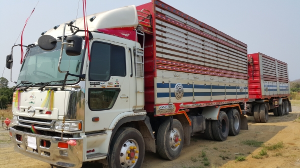 ขายรถพ่วง 24 ล้อ พร้อมขายเต็ม 100 \% แล้ว กระบะเนียมคอกเกษตรดั้ม HINO PROFIA เครื่อ ง.K13C ปี.53  ราคา.1850000 ต่อรองกันได้ สนใจโทรเลย