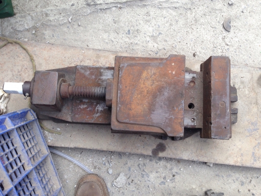 ขายปากกาแท่นมิลลิ่ง หน้ากว้าง 8 นิ้ว ปากสวย หมุนนิ่ม พร้อมใช้งาน