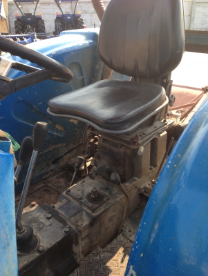 แทรคเตอร์ CHAMP 4242 4WD