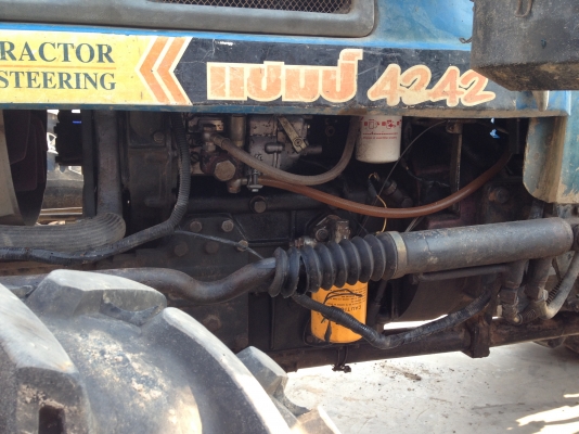 แทรคเตอร์ CHAMP 4242 4WD