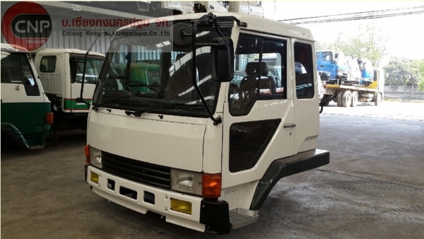 ขายหัวเก๋ง F243 หัวเก๋ง MITSUBISHI FUSO 527 ทำสี สภาพสวย