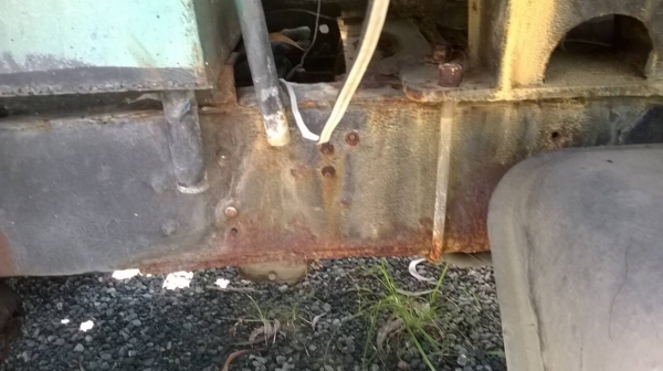 6ลัอรถน้ำHino FC4J.  รถปี2542 สภาพดีพร้อมใช้....ถังประมาณ6000ลิตร เล่มติดมือ