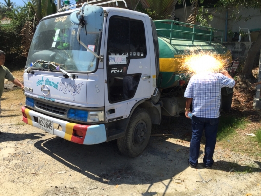 6ลัอรถน้ำHino FC4J.  รถปี2542 สภาพดีพร้อมใช้....ถังประมาณ6000ลิตร เล่มติดมือ