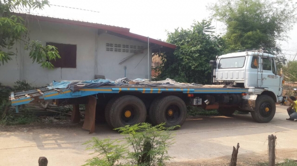 KT925 เครื่องEH700ท้ายลากเพลาเดียว