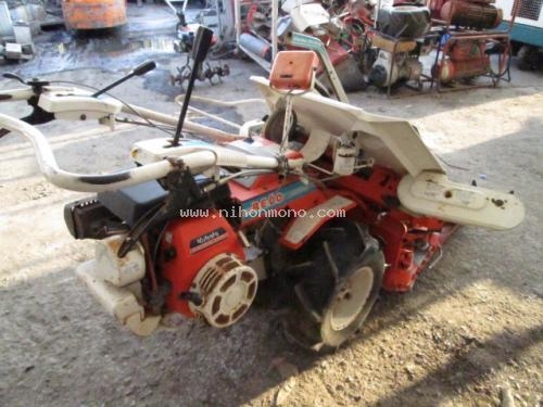 รถเกี่ยวข้าวเดินตาม KUBOTA RE60 รหัสสินค้า : 14002143 หรือเพิ่มเติมไดที่ www.nihonmono.com รถเกี่ยวข้าวเดินตาม KUBOTA RE60 รหัสสินค้า : 14002143 หรือเพิ่มเติมไดที่ www.nihonmono.com