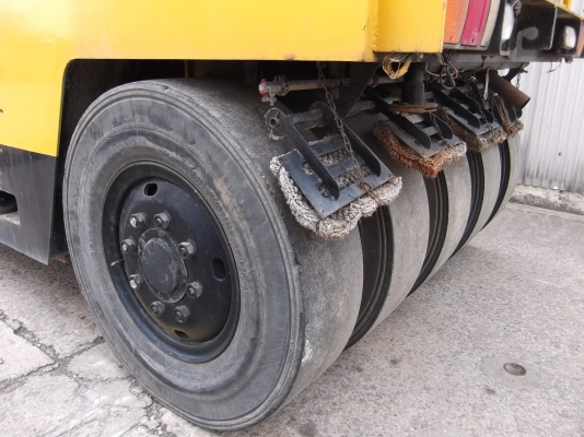 รถบด 9 ล้อ Dynapac CP20 ถึงไทยเร็ว ๆ นี้ จากญี่ปุ่น ขายถูกมากครับ