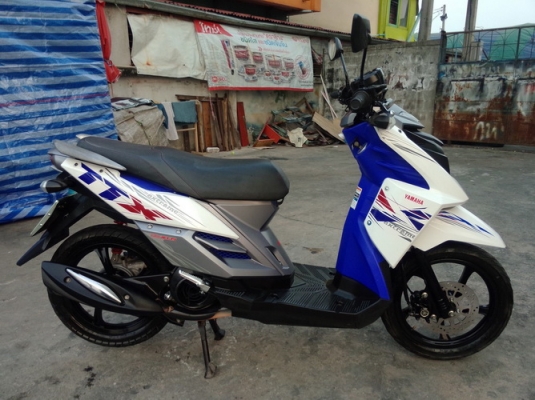 Yamaha TTX สี ขาว-น้ำเงิน (ล้อแม็กซ์)รถปี56 สวยๆวิี๊งๆครับ